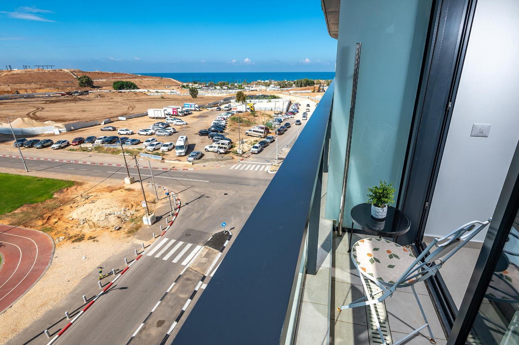 Hi-Yam Seaview Apartments & Suites - יש ממ"ד Bat Yam Habitación foto